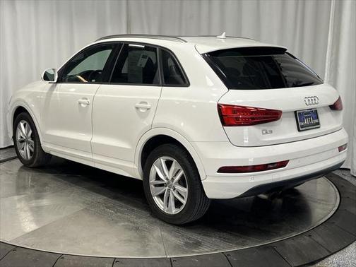2017 Audi Q3 2.0T Premium