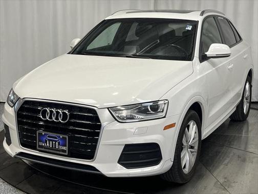 2017 Audi Q3 2.0T Premium