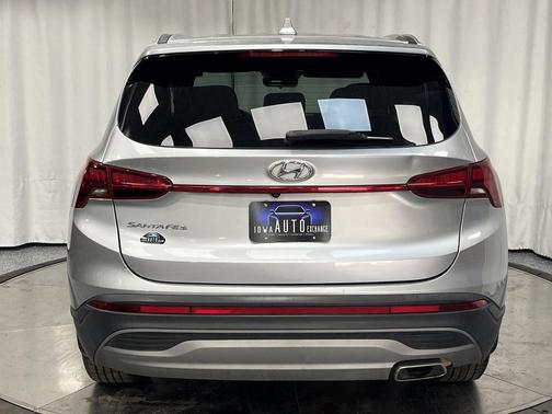 2022 Hyundai SANTA FE SE