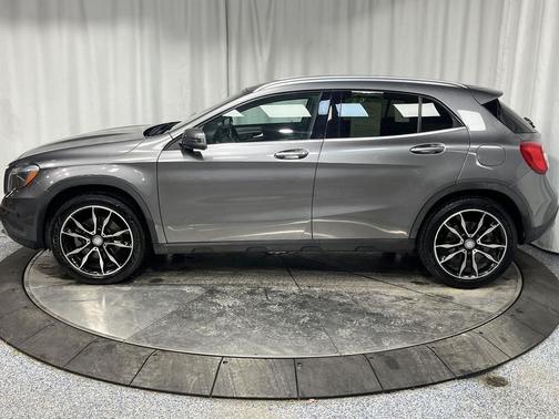 2017 Mercedes-Benz GLA 250 Base
