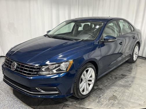 2019 Volkswagen Passat 2.0T Wolfsburg Edition