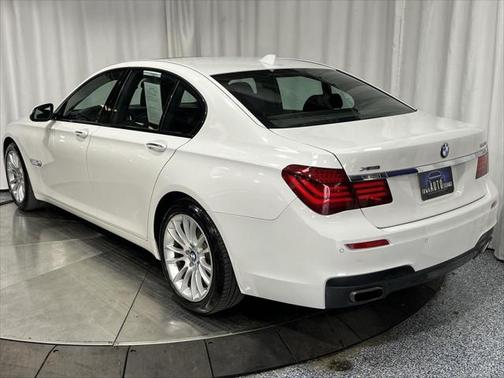 2013 BMW 750 i xDrive