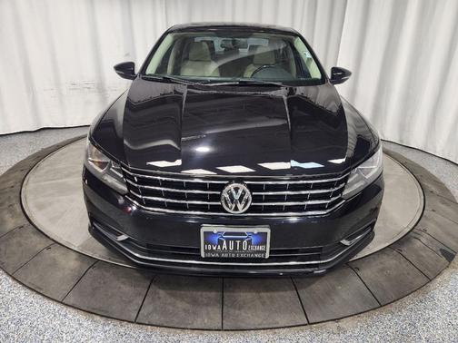 2019 Volkswagen Passat 2.0T Wolfsburg Edition