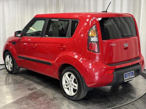 2011 Kia Soul +