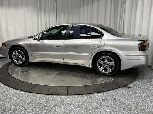 2002 Pontiac Bonneville SLE