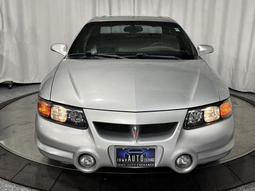 2002 Pontiac Bonneville SLE