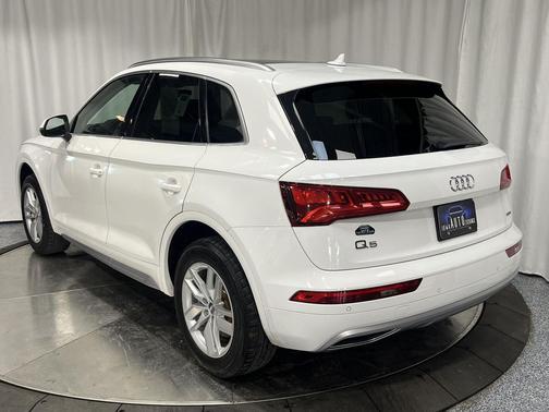 2020 Audi Q5 45 Premium