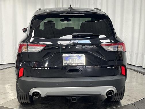 2021 Ford Escape Titanium
