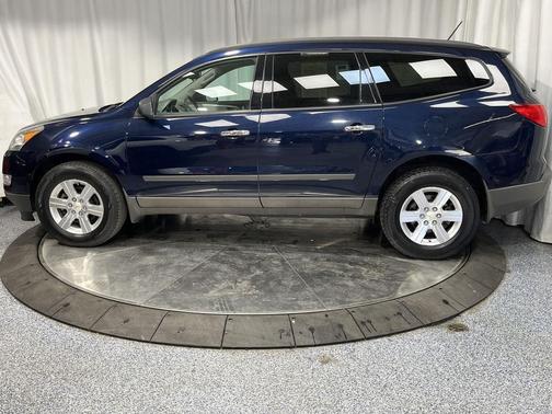 2011 Chevrolet Traverse LS