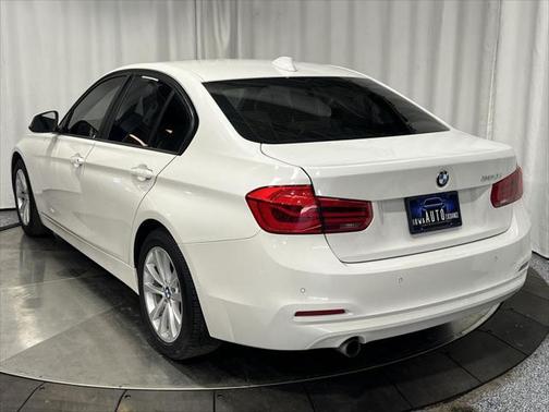 2017 BMW 320 i