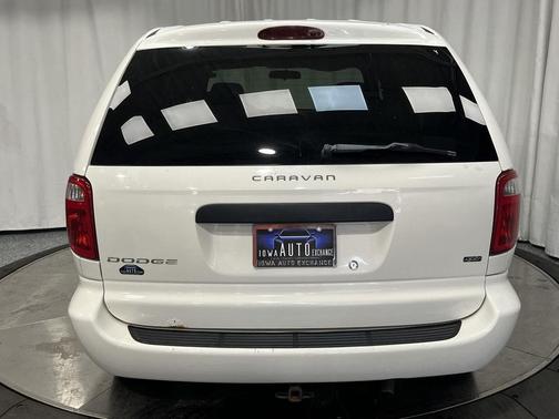 2003 Dodge Caravan SE