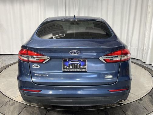 2019 Ford Fusion SEL