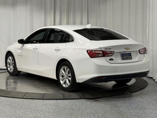 Summit White 2020 Chevrolet Malibu FWD LT
