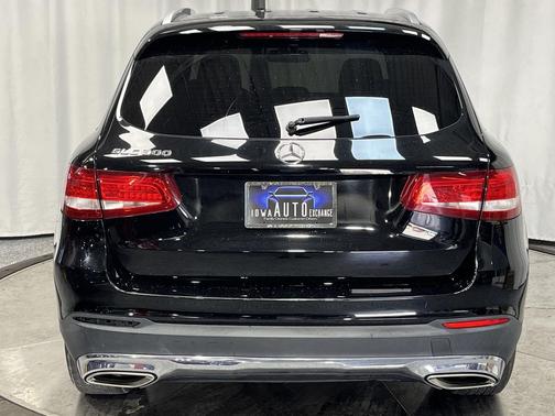 2018 Mercedes-Benz GLC 300 Base