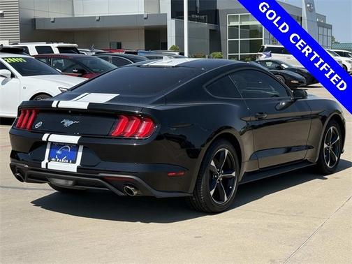 2022 Ford Mustang ECOBOOST