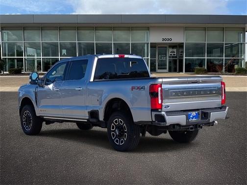 2024 Ford F-250 PLATINUM