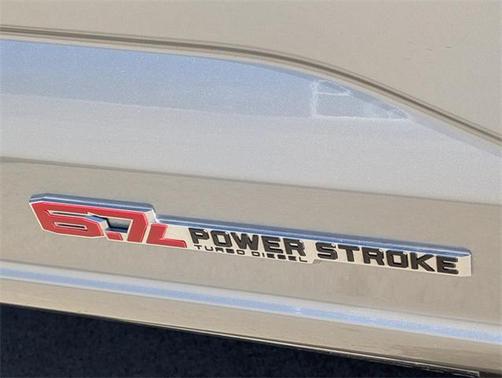 2024 Ford F-250 PLATINUM