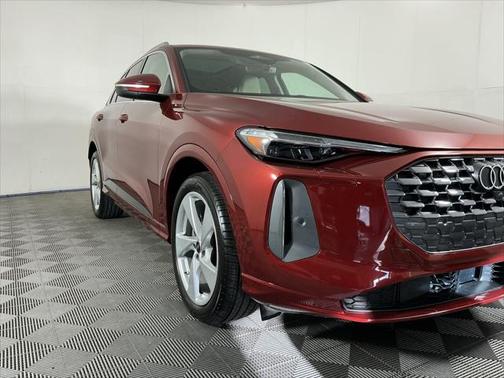 2025 Audi Q5 Prestige TFSI quattro S tronic