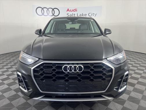 2025 Audi Q5 Premium Plus 45 TFSI S line quattro S tronic