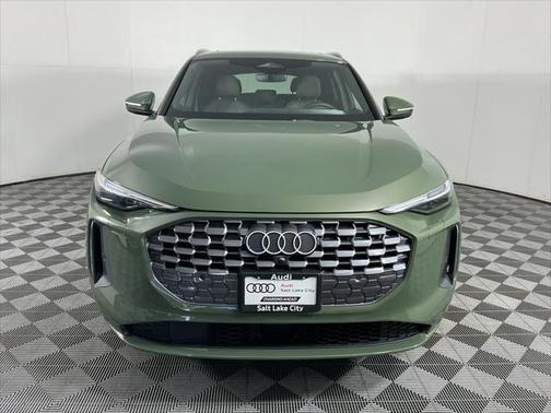 2025 Audi Q5 Premium Plus TFSI quattro S tronic