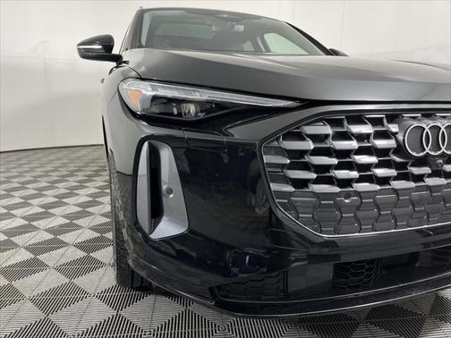 2025 Audi Q5 Prestige TFSI quattro S tronic