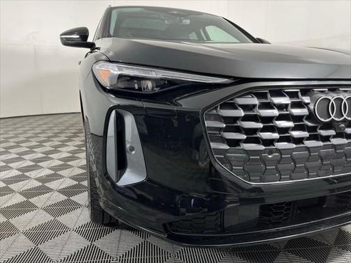 2025 Audi Q5 Prestige TFSI quattro S tronic