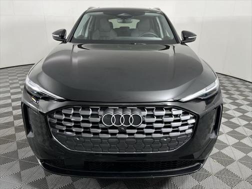 2025 Audi Q5 Prestige TFSI quattro S tronic