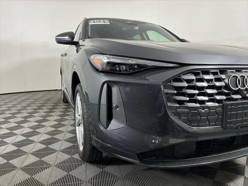 2025 Audi Q5 Premium Plus TFSI quattro S tronic