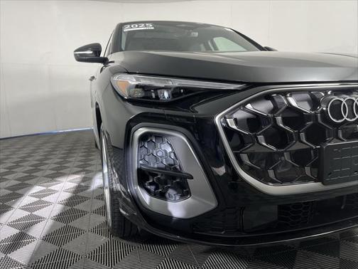 2025 Audi Q5 Premium Plus TFSI quattro S tronic