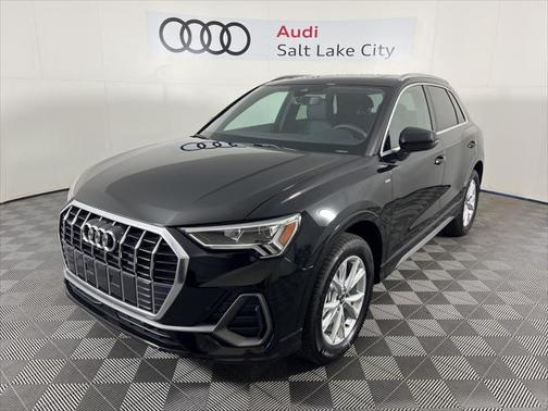 2025 Audi Q3 Premium 45 TFSI S line quattro Tiptronic