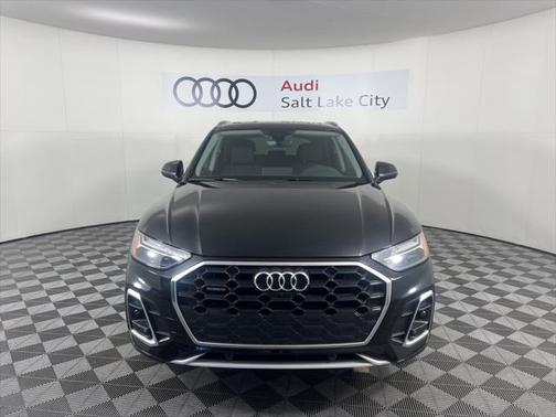 2025 Audi Q5 Premium Plus 45 TFSI S line quattro S tronic
