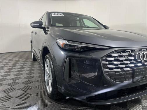 2025 Audi Q5 Premium Plus TFSI quattro S tronic