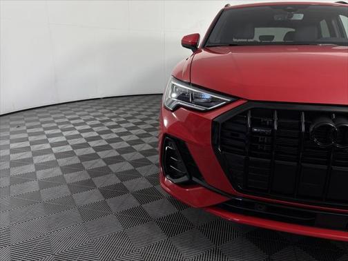 2024 Audi Q3 Premium Plus 45 TFSI S line quattro Tiptronic