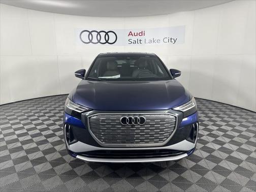 2025 Audi Q4 e-tron Sportback Prestige 55 quattro