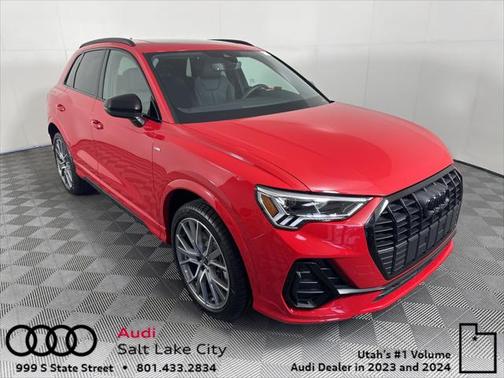 2025 Audi Q3 Premium 45 TFSI S line quattro Tiptronic