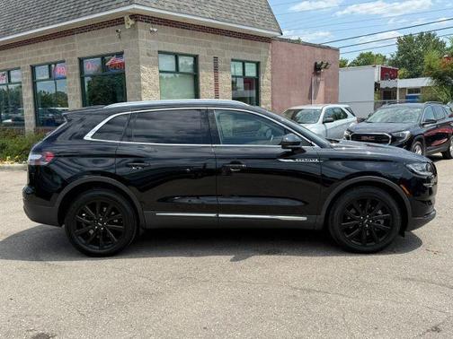 Infinite Black Metallic 2023 Lincoln Nautilus Reserve