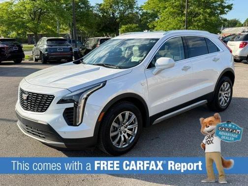 White 2020 Cadillac XT4 Premium Luxury