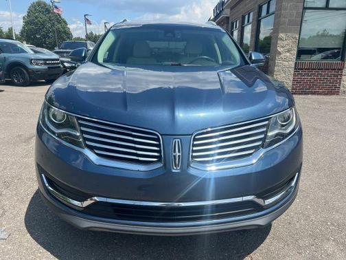 Blue 2018 Lincoln MKX Select