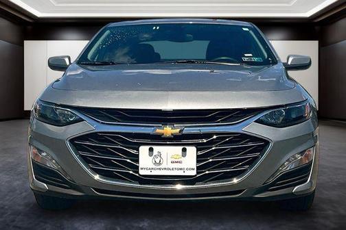 Sterling Gray Metallic 2024 Chevrolet Malibu FWD 1LT