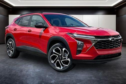 Apex Red 2026 Chevrolet Trax FWD 2RS