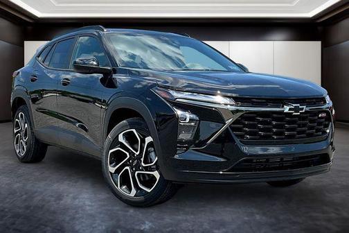 Mosaic Black Metallic 2026 Chevrolet Trax FWD 2RS