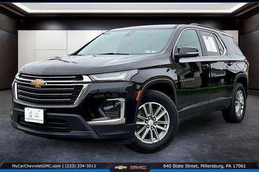 Mosaic Black Metallic 2023 Chevrolet Traverse LT Leather