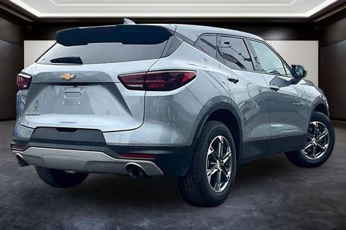 Sterling Gray Metallic 2025 Chevrolet Blazer 2LT