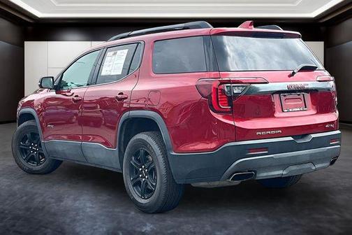 Volcanic Red Tintcoat 2023 GMC Acadia AWD AT4
