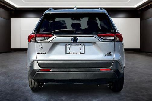 2022 Toyota RAV4 Hybrid LE