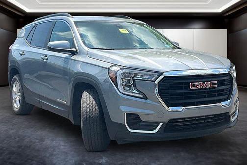 Sterling Metallic 2024 GMC Terrain SLE
