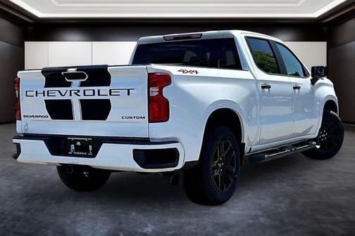 Summit White 2020 Chevrolet Silverado 1500 Custom