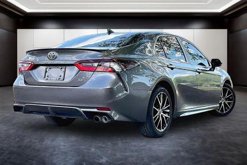 Predawn Gray Mica 2022 Toyota Camry SE