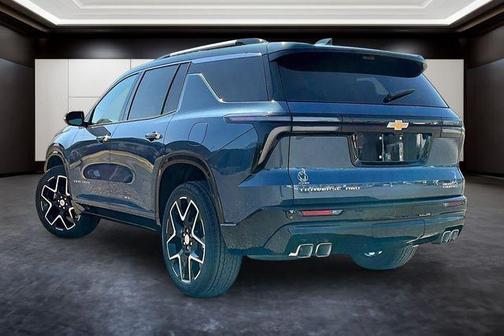Lakeshore Blue Metallic 2026 Chevrolet Traverse High Country