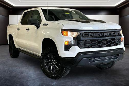 Summit White 2026 Chevrolet Silverado 1500 Custom Trail Boss